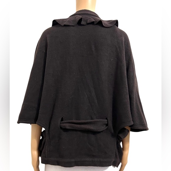 GAP Women’s Brown Wool Blend Cape Jacket with Ruffled Neckline Buttons and Belt - Picture 3 of 7